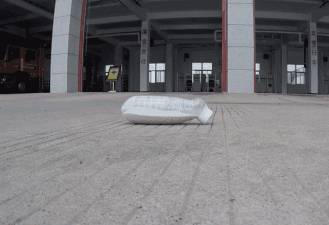 干燥劑遇水爆炸